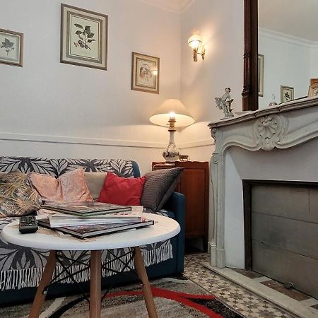 Maison Avec Patio Dans Le Centre Historique Villa Terrasson Екстериор снимка